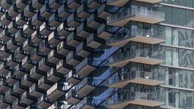Patterns of Urban Life