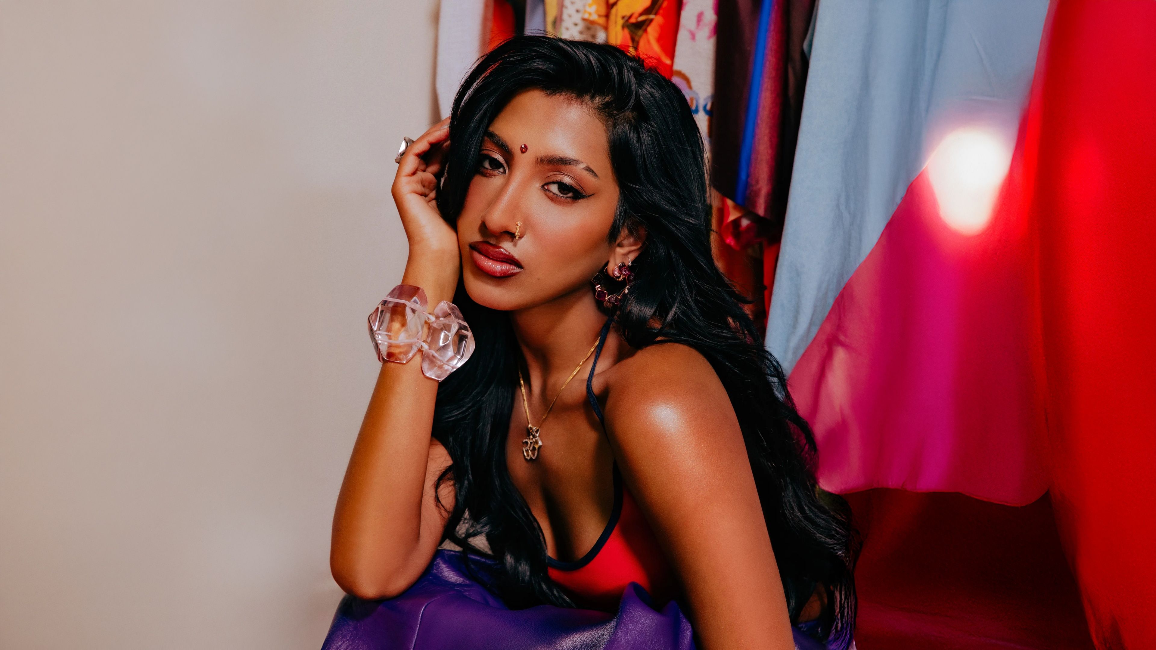Lara Raj Portrait ultra HD 4K wallpaper