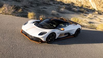 Aston Martin Valhalla 2025 ultra HD 4K wallpaper
