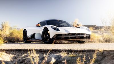 Aston Martin Valhalla Plug-In Hybrid ultra HD 4K wallpaper