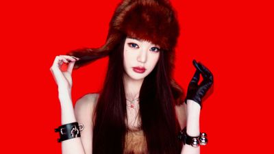 Jang Wonyoung Blue eyes ultra HD 4K wallpaper