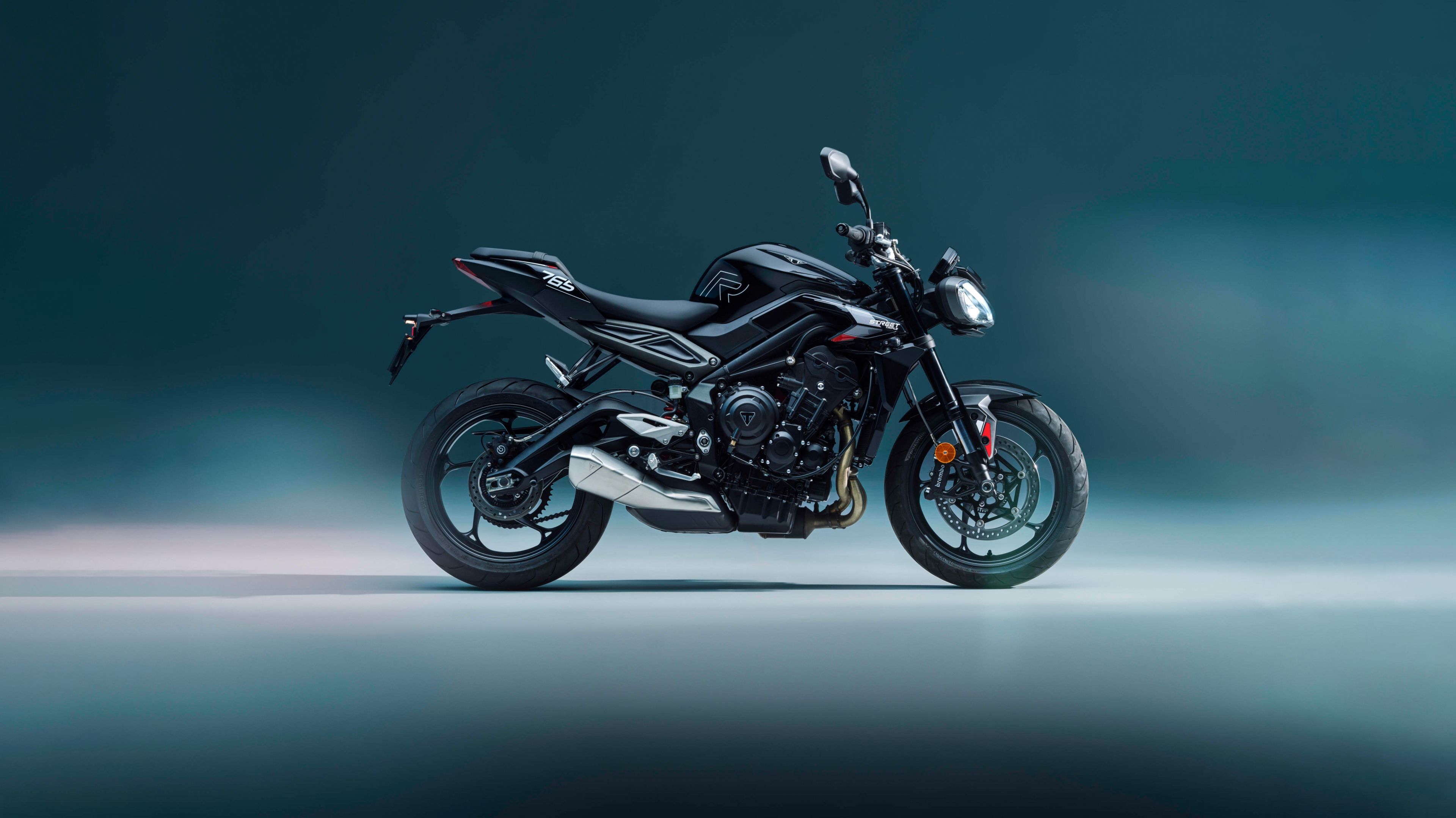 Triumph Street Triple R 2026 ultra HD 4K wallpaper