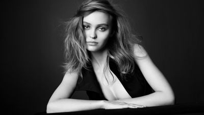 Lily Rose Depp Black and White ultra HD 4K wallpaper