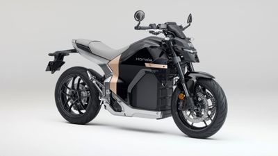 Honda WN7 Electric motorcycle ultra HD 4K wallpaper