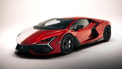 Lamborghini Revuelto Animae 2025 ultra HD 4K wallpaper