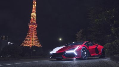Lamborghini Revuelto Animae Tokyo Tower ultra HD 4K wallpaper