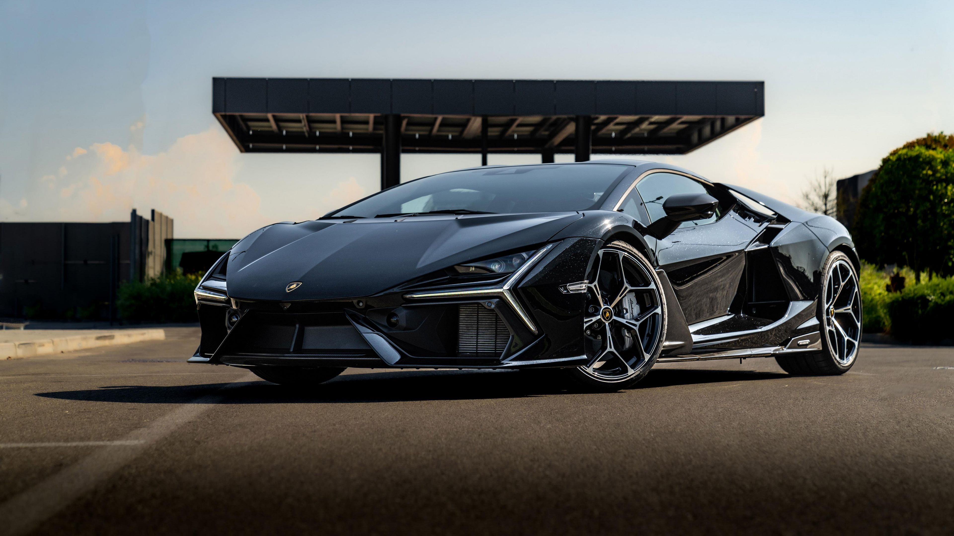 Lamborghini Revuelto Black cars ultra HD 4K wallpaper