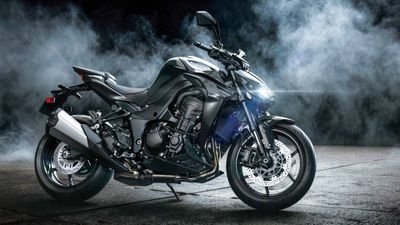 Kawasaki Z1100 2026 ultra HD 4K wallpaper