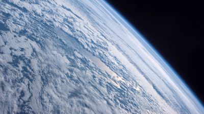 OS X Mountain Lion Planet Earth ultra HD 4K wallpaper