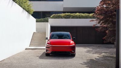Tesla Model Y Performance 2025 ultra HD 4K wallpaper
