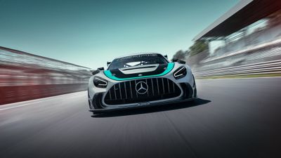 Mercedes-AMG GT2 Edition W16 Race track ultra HD 4K wallpaper