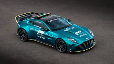 Aston Martin Vantage S F1 Safety Car ultra HD 4K wallpaper