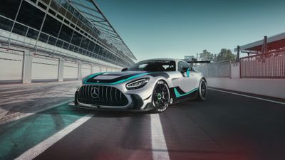 Mercedes-AMG GT2 Edition W16 2025 ultra HD 4K wallpaper