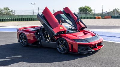 Ferrari F80 Hypercar ultra HD 4K wallpaper
