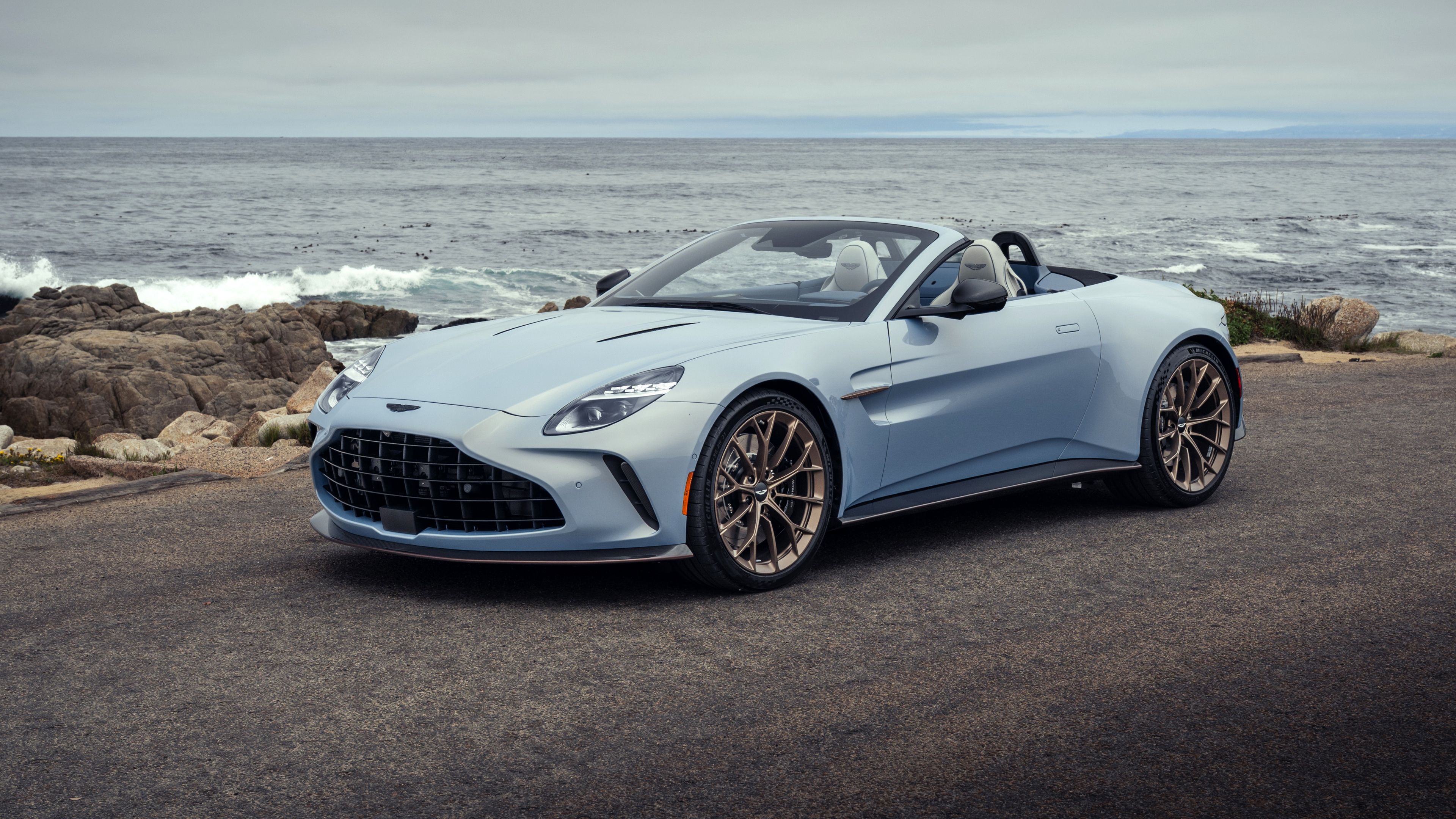 Q by Aston Martin Vantage Roadster Thrillseeker ultra HD 4K wallpaper