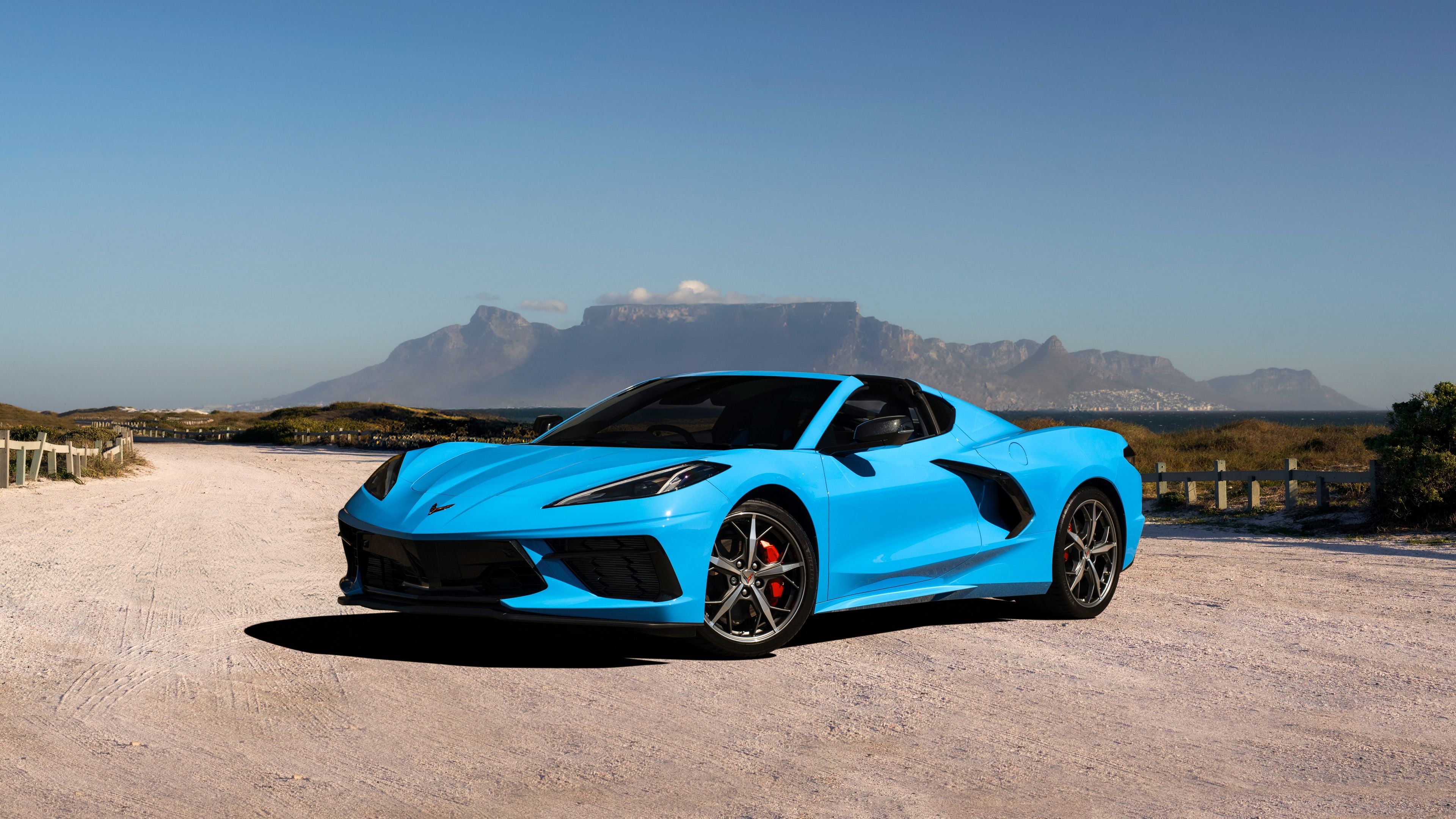 Chevrolet Corvette Stingray 2025 ultra HD 4K wallpaper