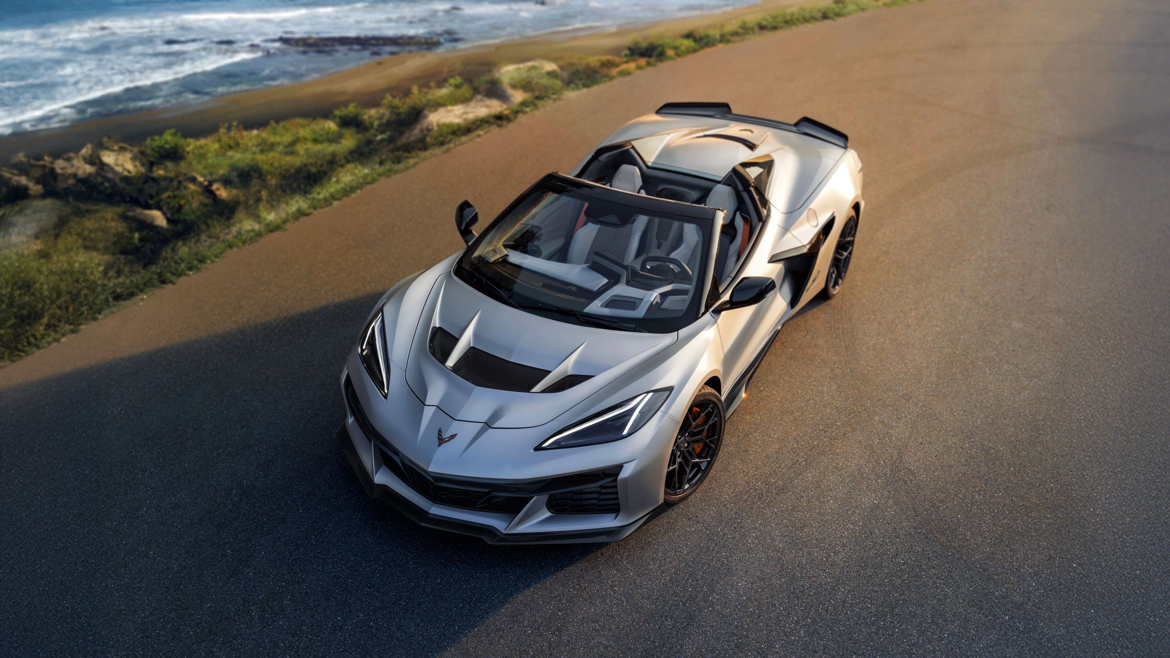 Chevrolet Corvette ZR1X Convertible Quail Silver ultra HD 4K wallpaper