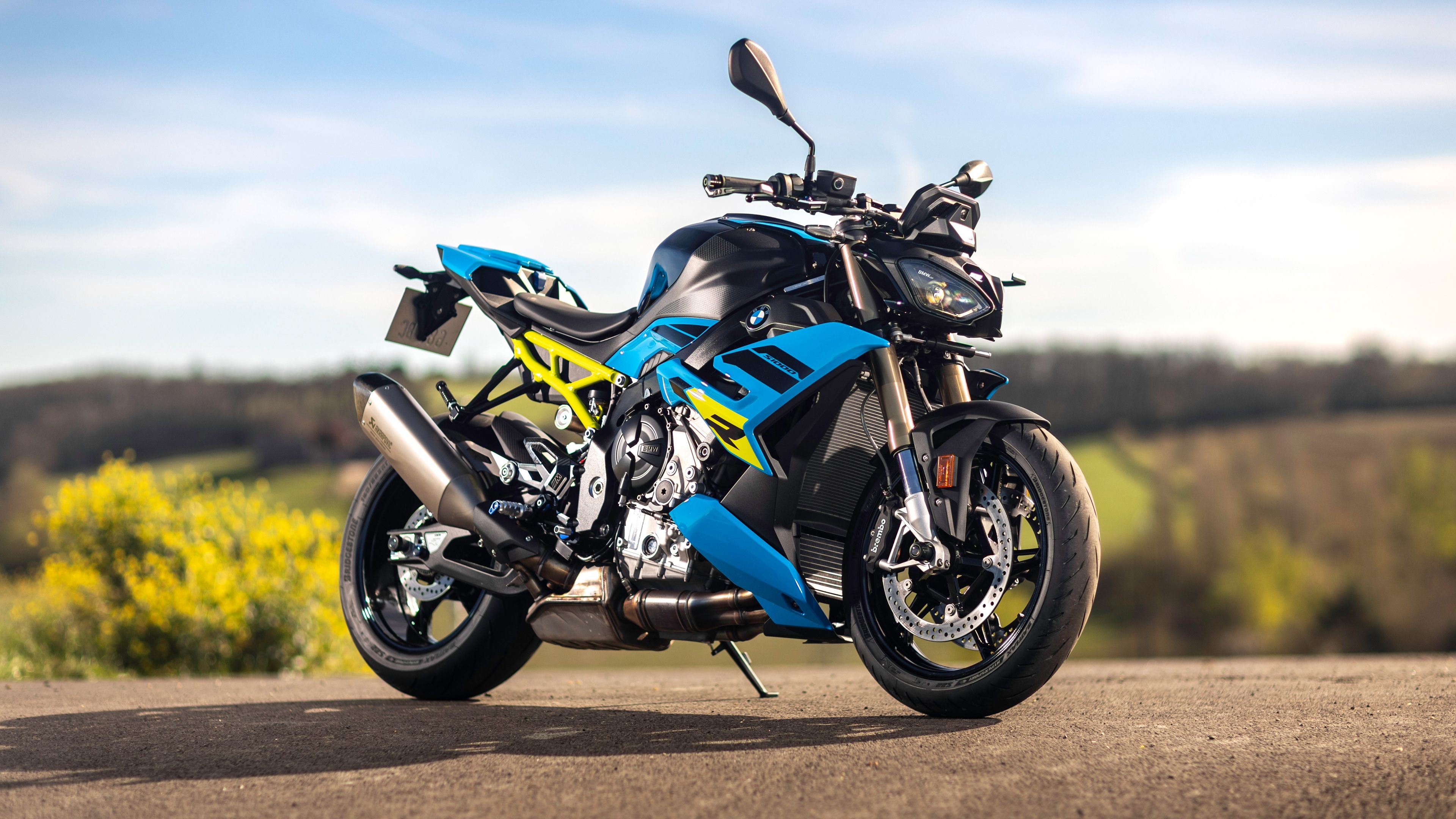 BMW S 1000 R Sport 2025 ultra HD 4K wallpaper