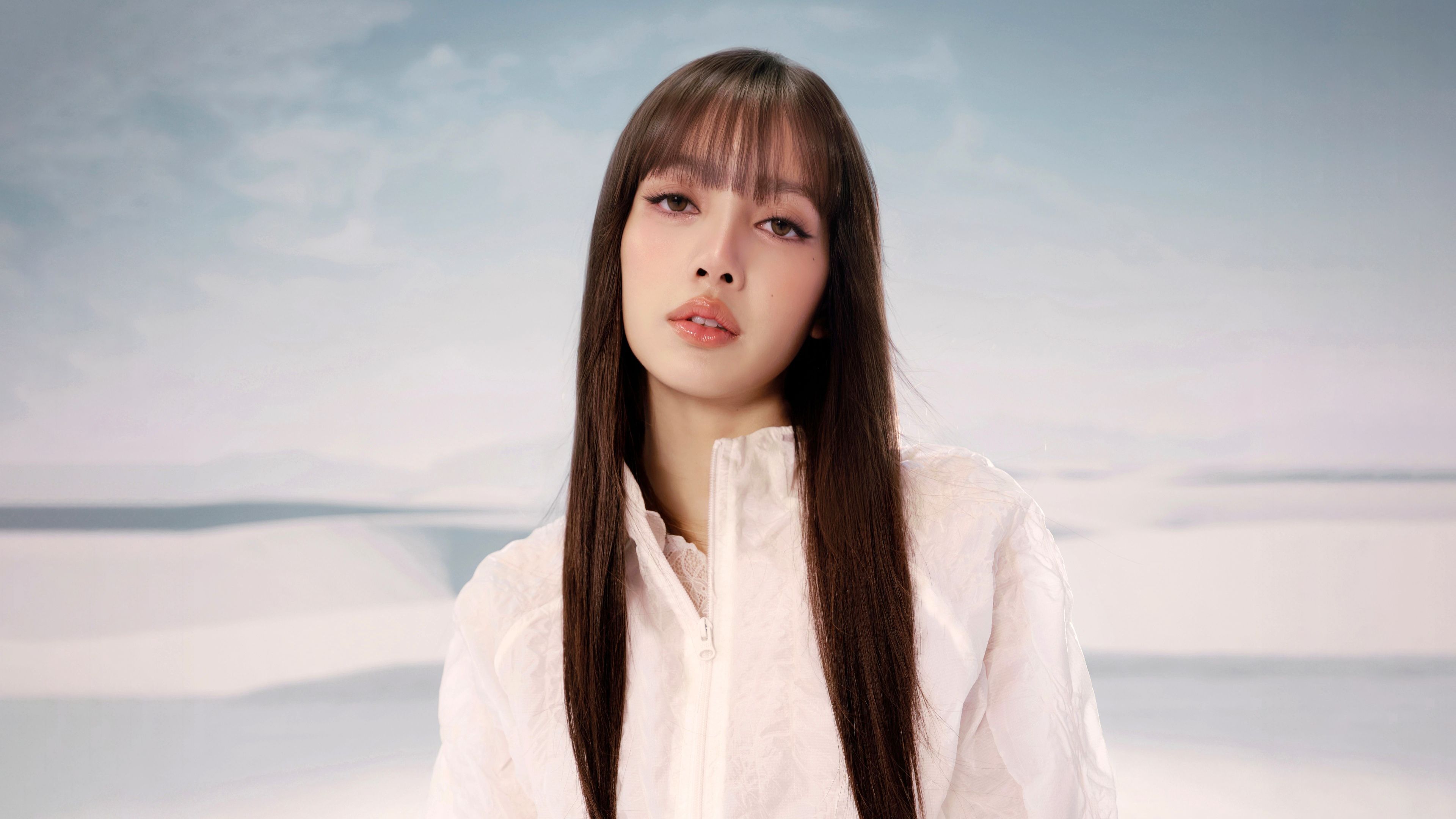 Lisa Spring ultra HD 4K wallpaper