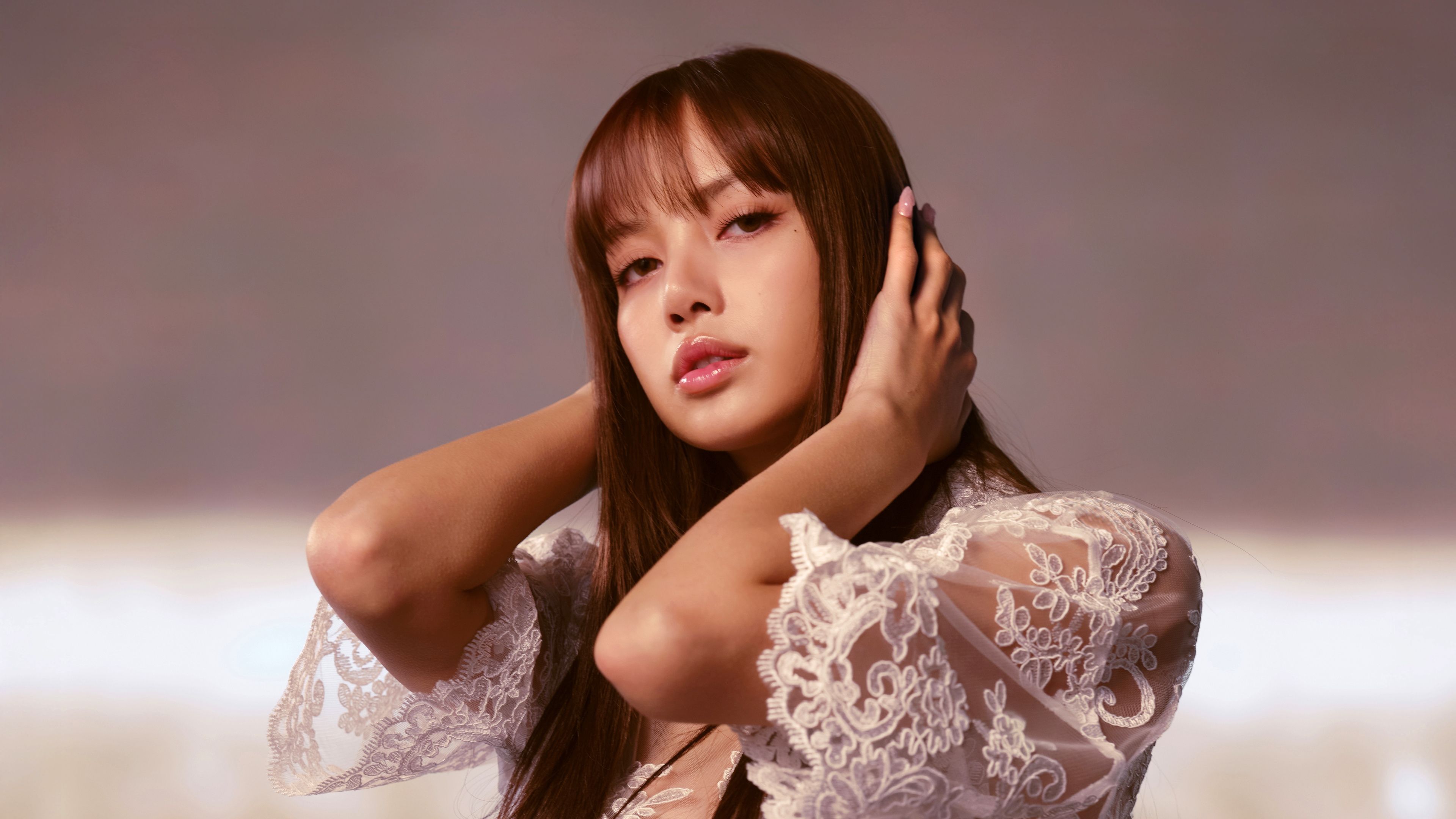 Lisa Laina Lace Overshirt ultra HD 4K wallpaper