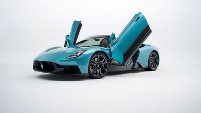Maserati MCPURA Cielo 2025 ultra HD 4K wallpaper