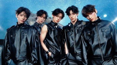 Tomorrow X Together (TXT) ultra HD 4K wallpaper