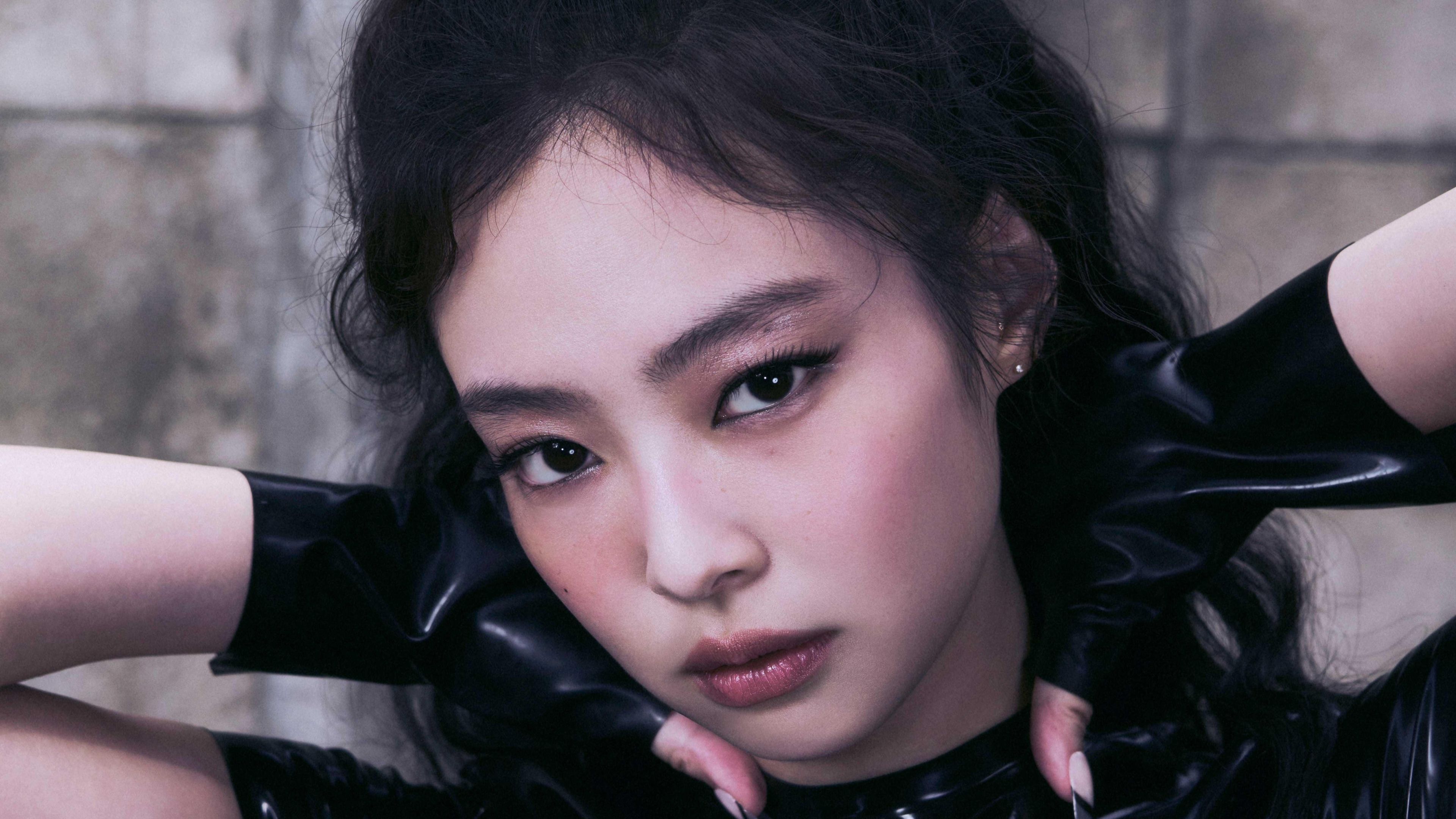 Jennie - JUMP Portrait ultra HD 4K wallpaper