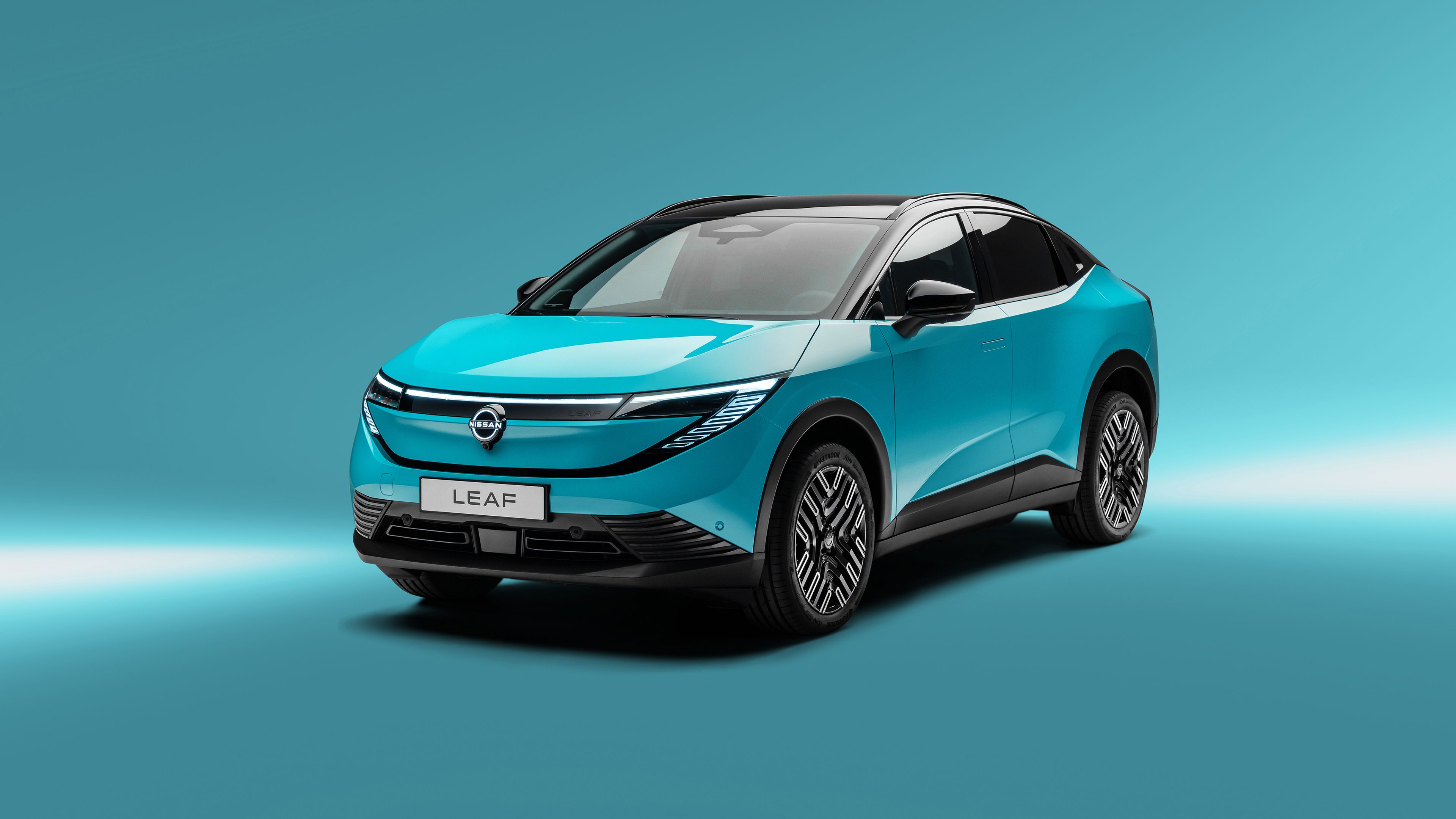 Nissan Leaf 2025 ultra HD 4K wallpaper