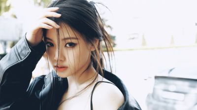 Yihyun (Baby DONT Cry) F Girl ultra HD 4K wallpaper