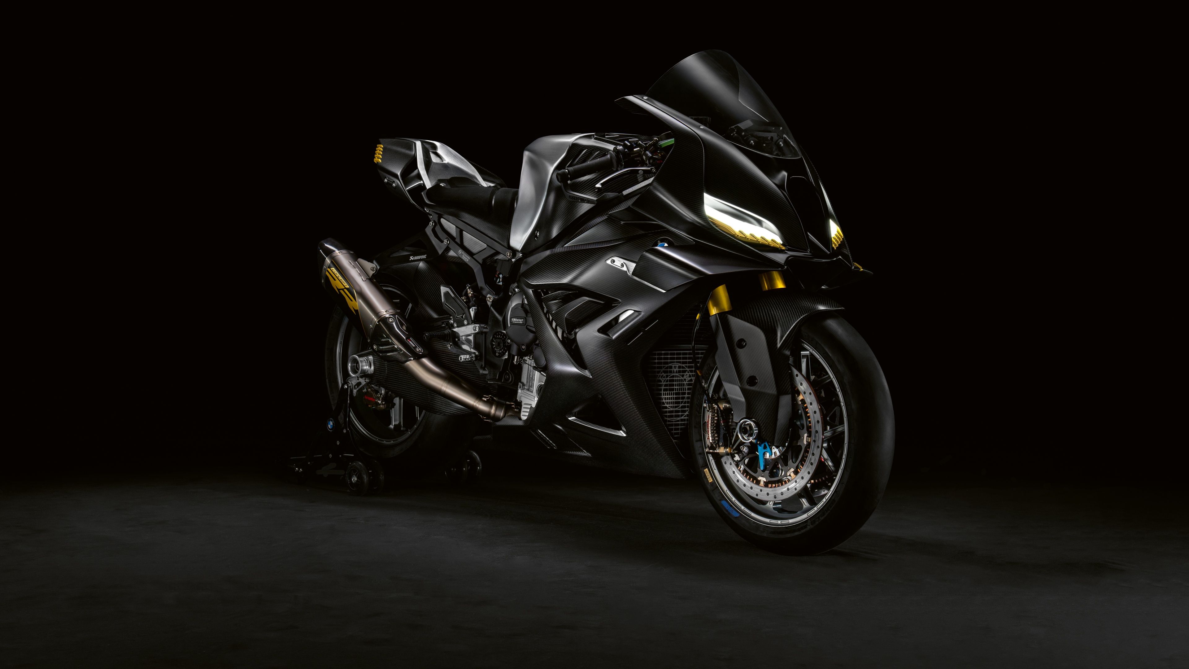 BMW Motorrad Concept RR Dark aesthetic ultra HD 4K wallpaper