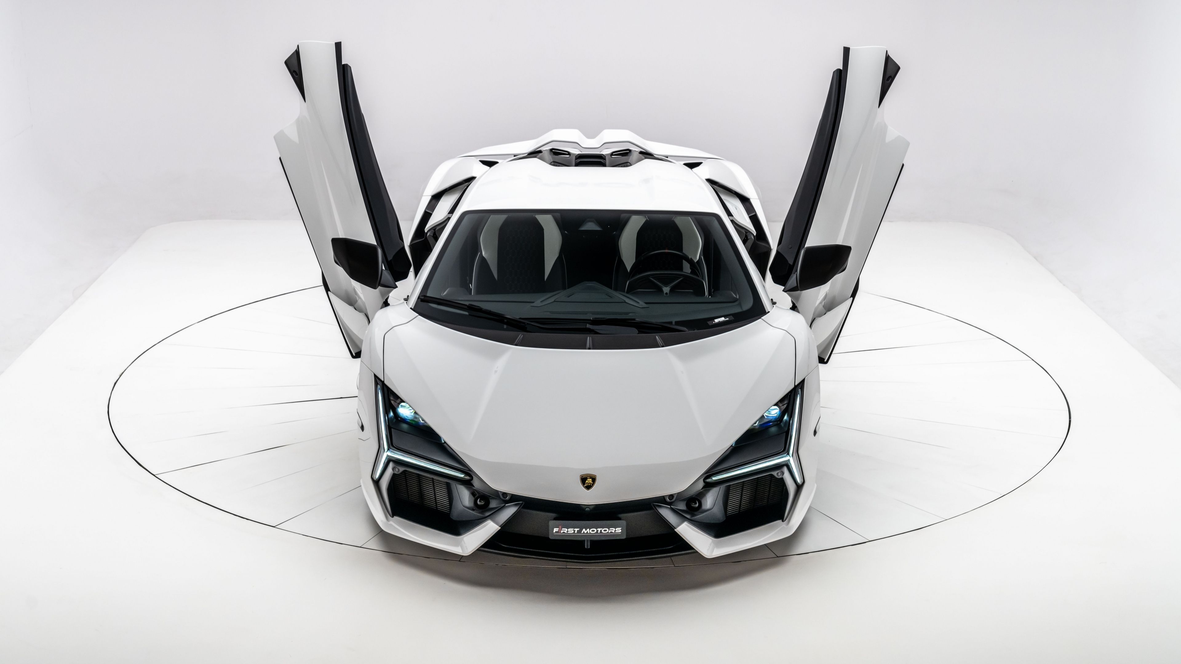 Lamborghini Revuelto White aesthetic ultra HD 4K wallpaper