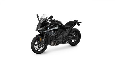 BMW R 1300 RS Triple Black 2025 ultra HD 4K wallpaper