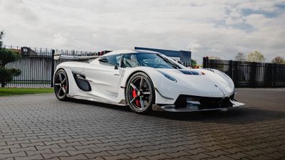 Koenigsegg Jesko White cars ultra HD 4K wallpaper