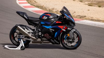 BMW M 1000 RR Racing motorcycle ultra HD 4K wallpaper