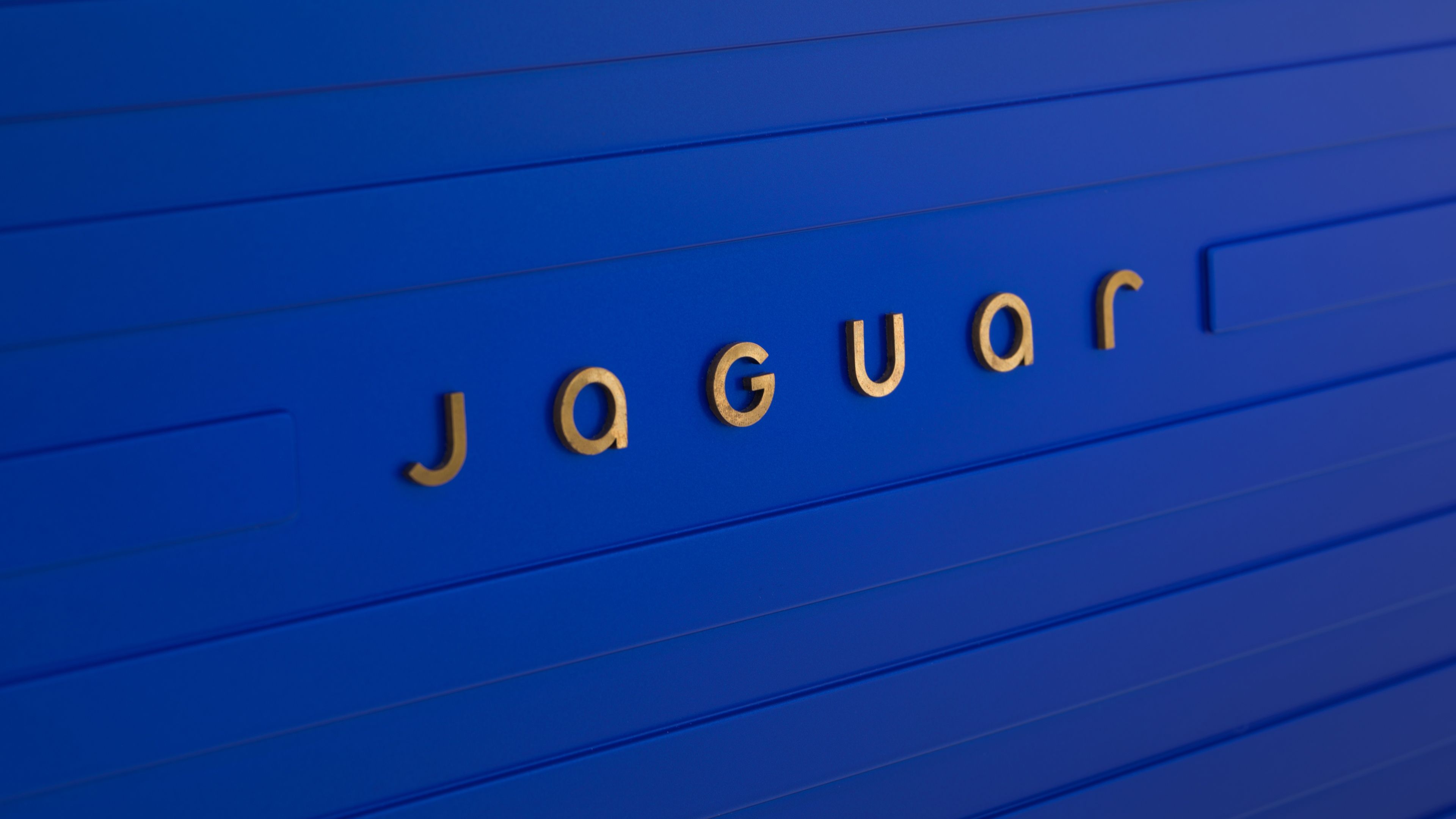 Jaguar New logo ultra HD 4K wallpaper