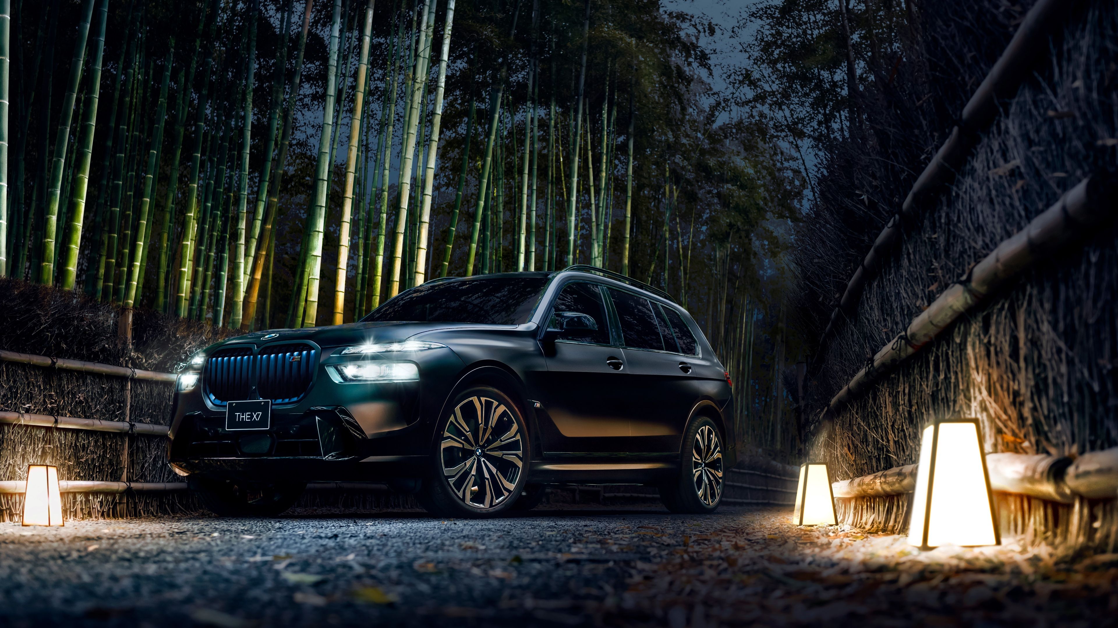 BMW X7 M60i xDrive Black 2025 ultra HD 4K wallpaper
