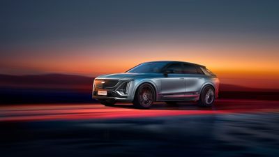 Cadillac Lyriq-V 2025 ultra HD 4K wallpaper