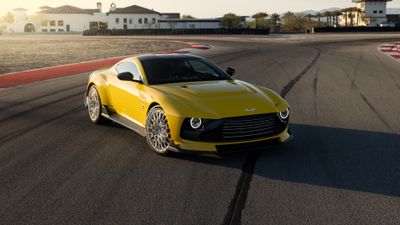 Aston Martin Valour Race track ultra HD 4K wallpaper
