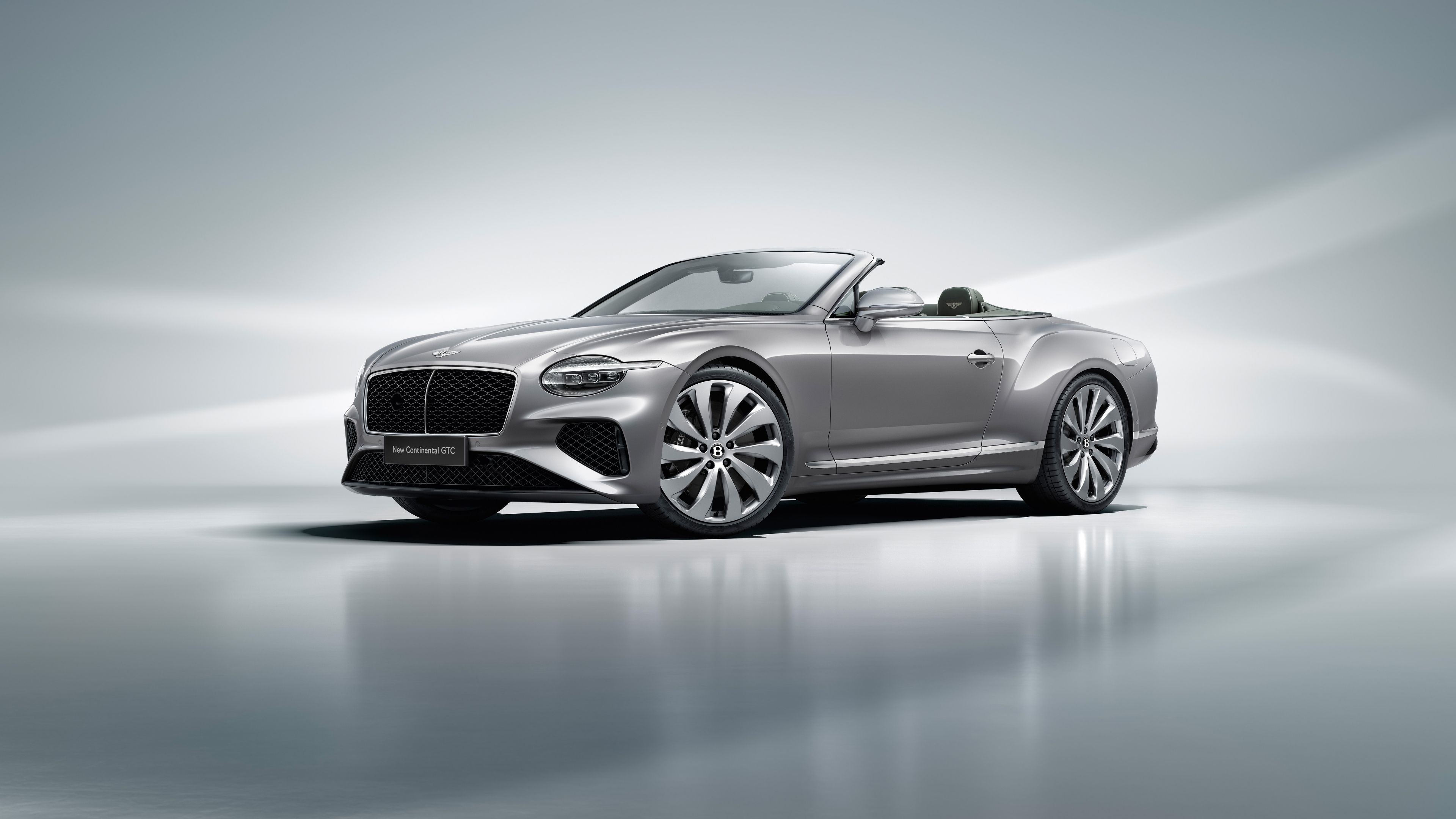 Bentley Continental GT Convertible 2025 ultra HD 4K wallpaper