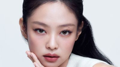Jennie White background ultra HD 4K wallpaper