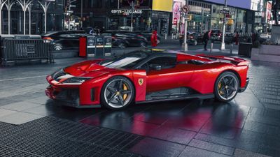 Ferrari F80 Urban ultra HD 4K wallpaper
