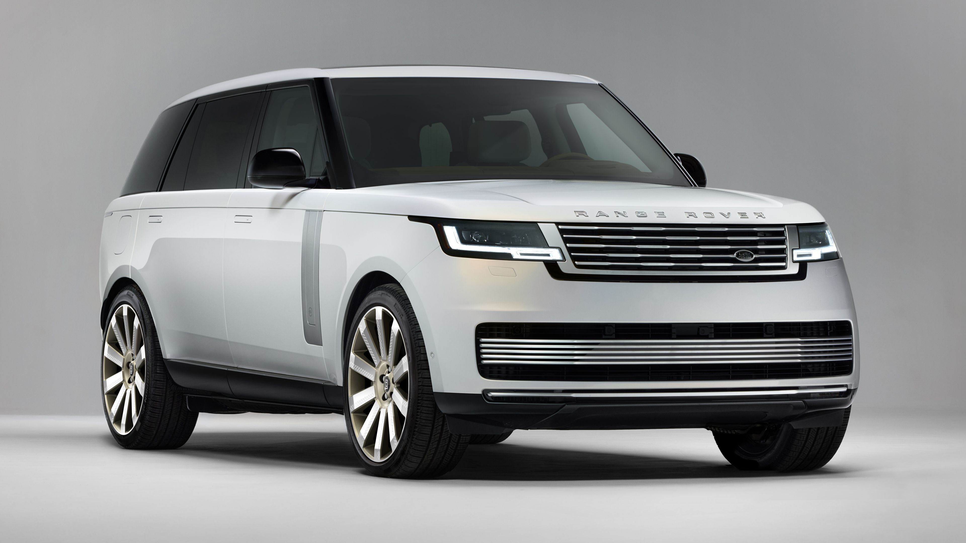 Range Rover SV luxury SUV premium automotive 4K wallpaper