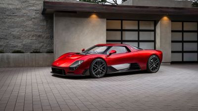 McLaren MCL 6GT red supercar 2026 4K wallpaper