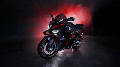BMW M 1000 RR M2 Edition 2026 ultra HD 4K wallpaper