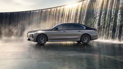 BMW 740i xDrive 2027 ultra HD 4K wallpaper