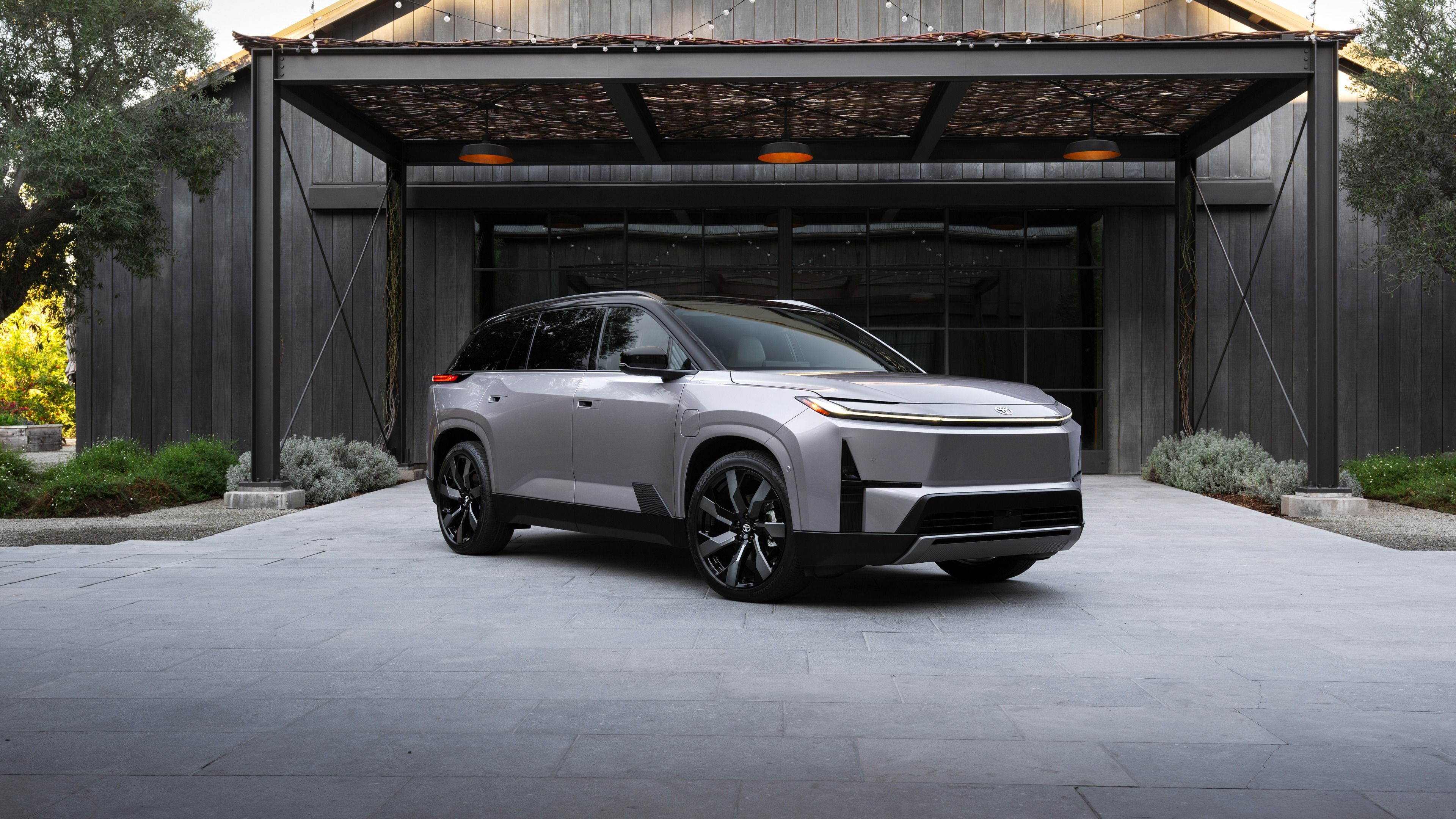 Toyota Highlander BEV 2027 ultra HD 4K wallpaper