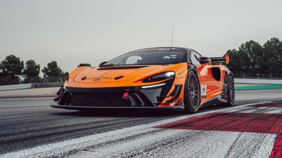 McLaren Artura Trophy EVO Race car ultra HD 4K wallpaper