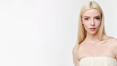 Anya Taylor-Joy White background ultra HD 4K wallpaper