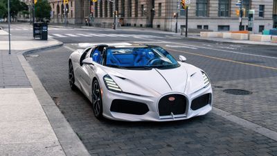 Bugatti W16 Mistral Toronto ultra HD 4K wallpaper