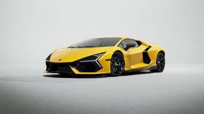 Lamborghini Revuelto Giallo Inti ultra HD 4K wallpaper